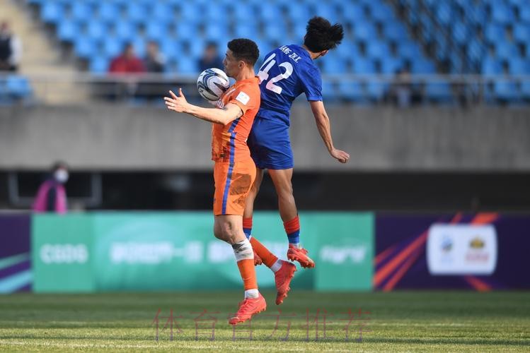 2022足协杯山东泰山创造历史三连冠 全民足球带来春天讯息